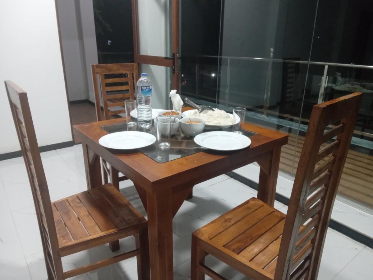 Holiday Villa Trikunamalaja Zewnętrze zdjęcie