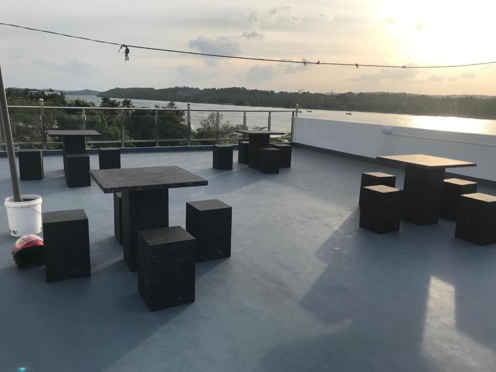Holiday Villa Trikunamalaja Zewnętrze zdjęcie