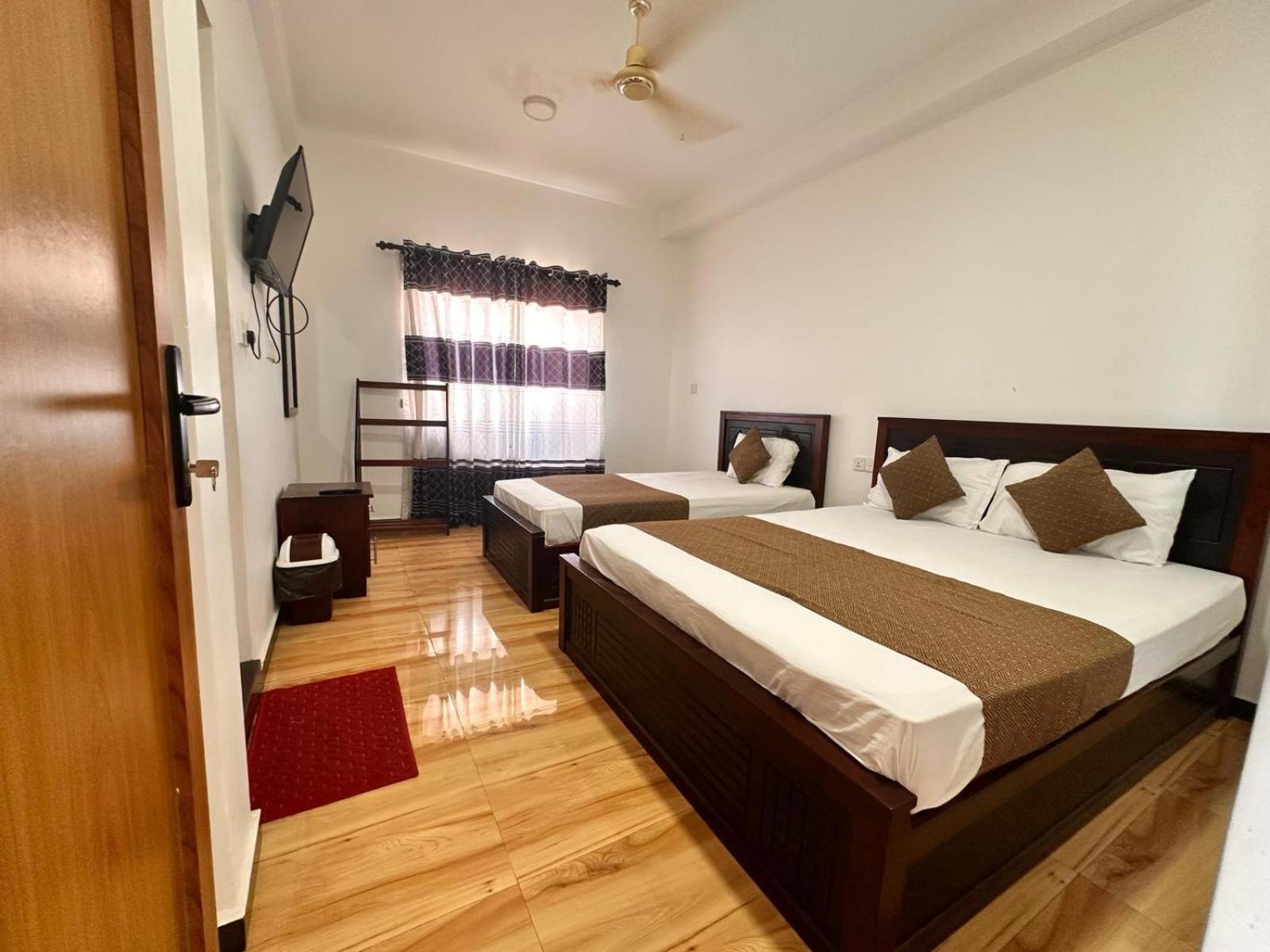 Holiday Villa Trikunamalaja Zewnętrze zdjęcie