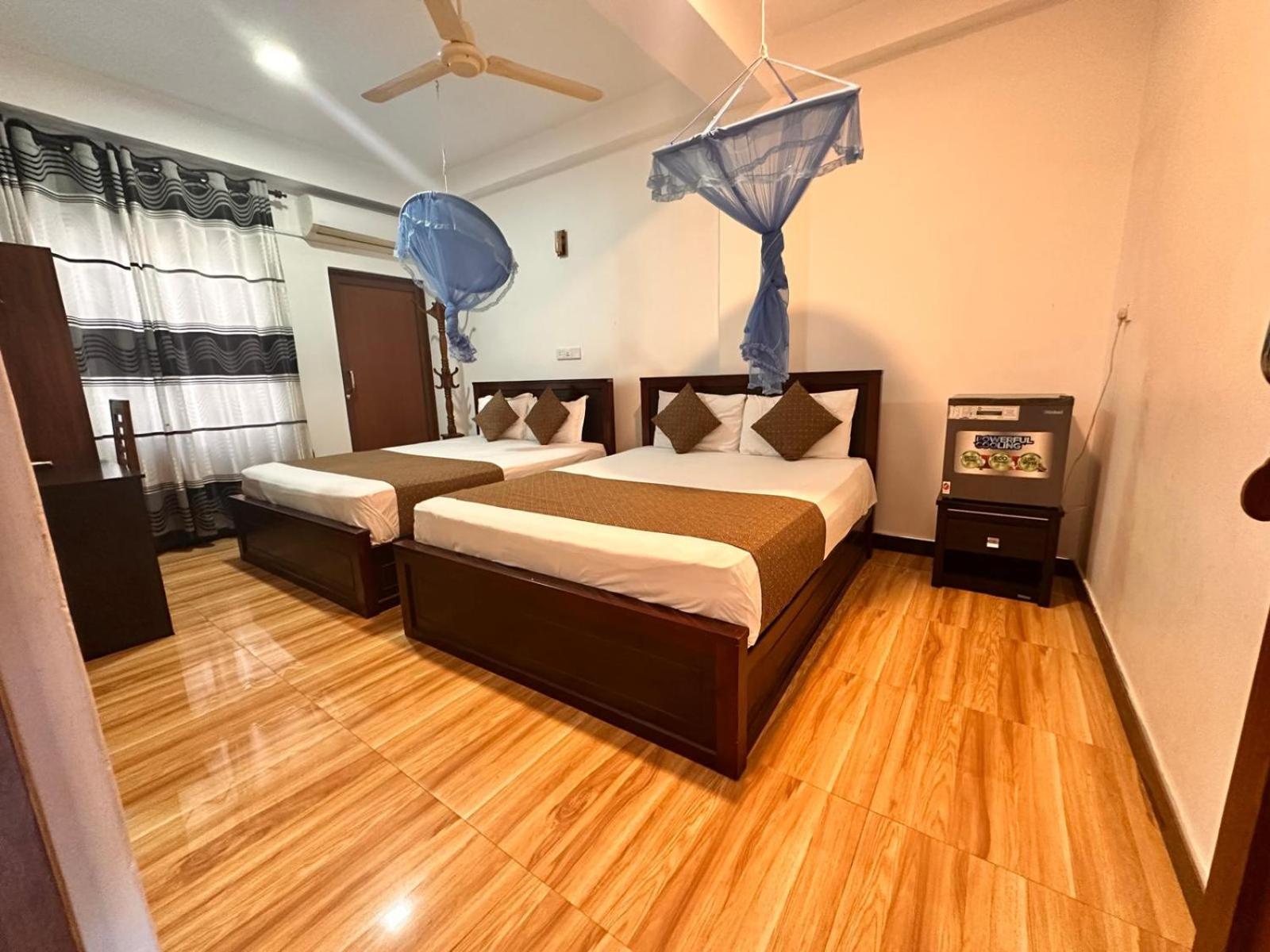 Holiday Villa Trikunamalaja Zewnętrze zdjęcie