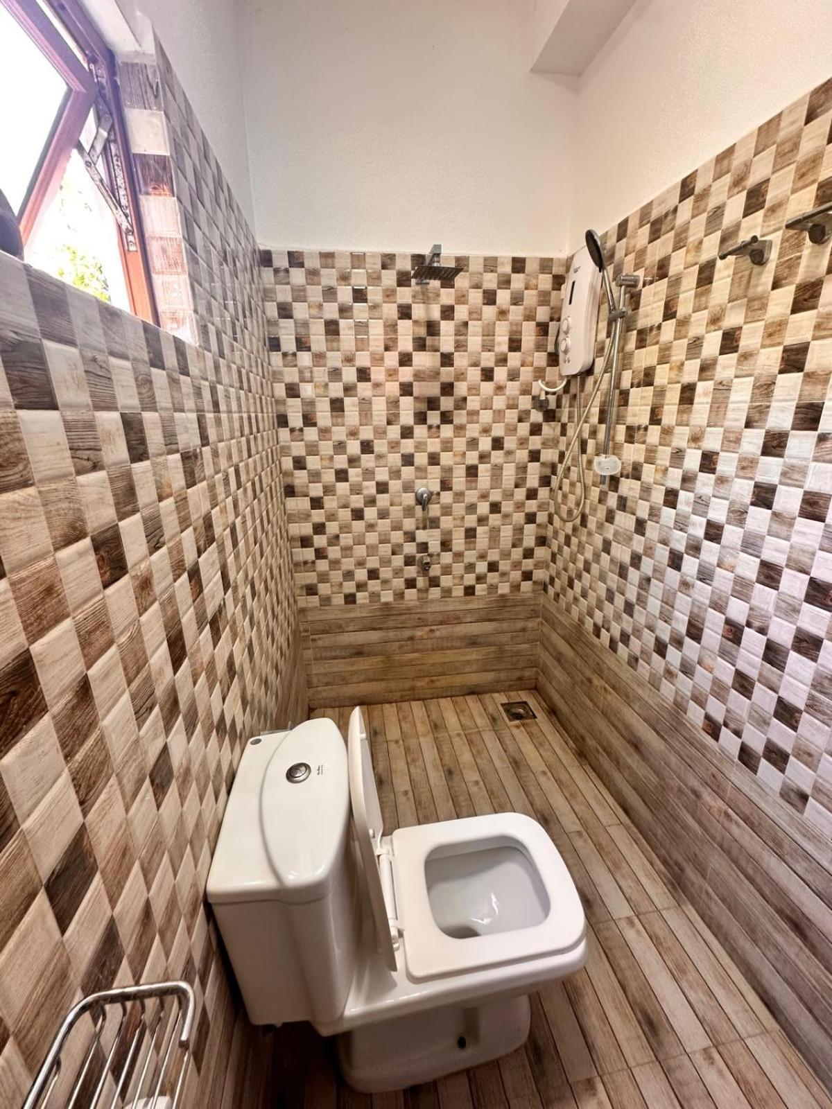 Holiday Villa Trikunamalaja Zewnętrze zdjęcie