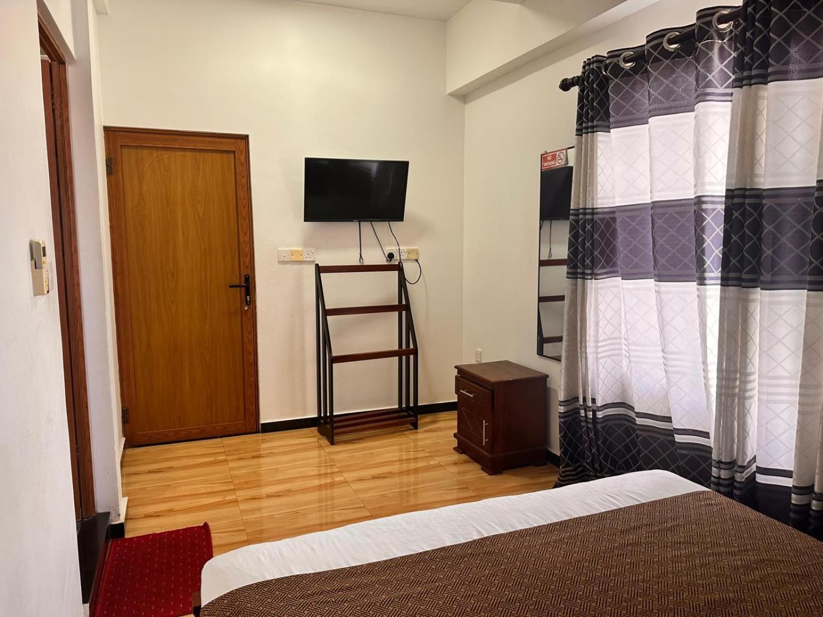 Holiday Villa Trikunamalaja Zewnętrze zdjęcie
