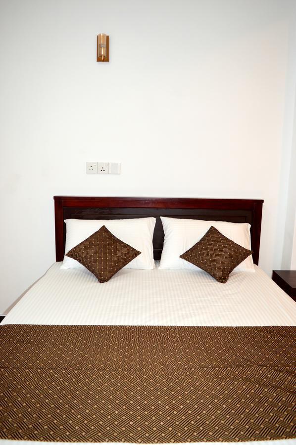 Holiday Villa Trikunamalaja Zewnętrze zdjęcie